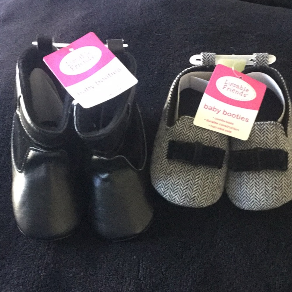 Girls -Baby boots and shoes NWT  Size 12-18 M